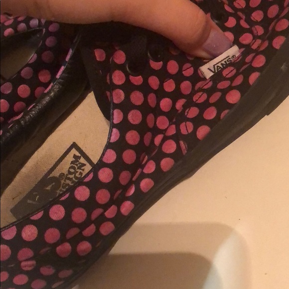 Pink Polka Dot Vans 😍 - Picture 2 of 4